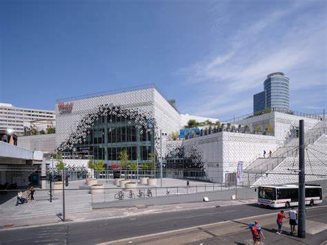 CHAMBRE dans un T2 à 4' de la gare Part Dieu