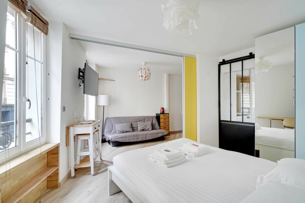 Appartement Paris 11ème Arr. (Parmentier) Location au mois