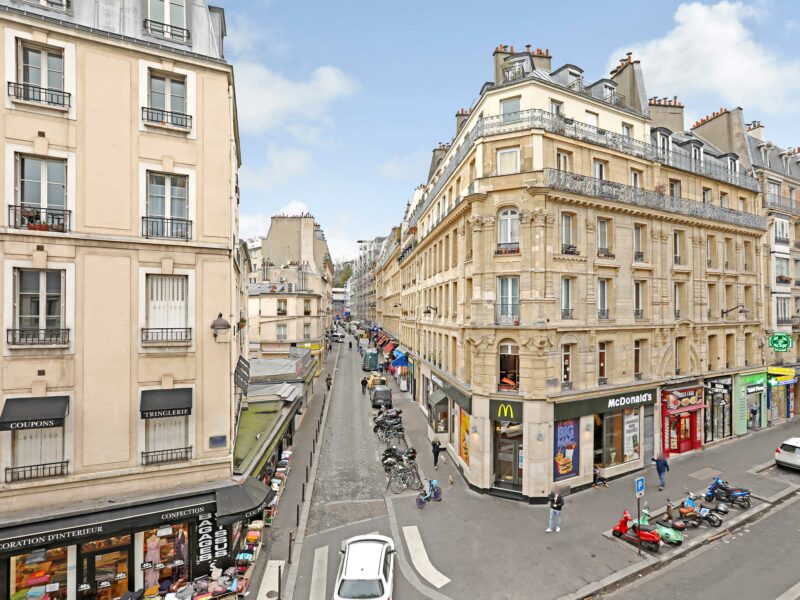 T2 Paris 18eme arrondissement (Montmartre)