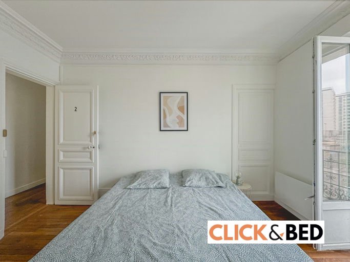 Chambre privative dans appartement à Suresnes