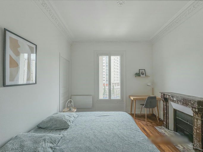 Chambre privée en Colocation à Suresnes