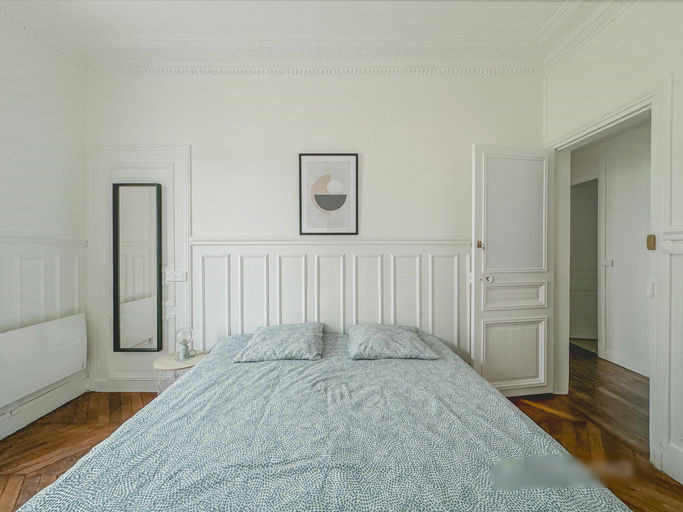 Chambre privée en colocation à Suresnes