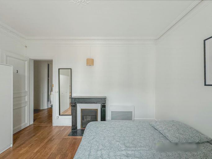 Chambre privative - Suresnes - C322 - R+3 Droite - 92150