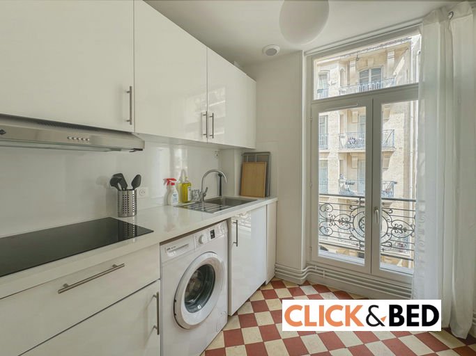 - Chambre privative - 3, rue Charles Nodier - 75018