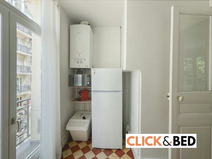 - Chambre privative - 3, rue Charles Nodier - 75018