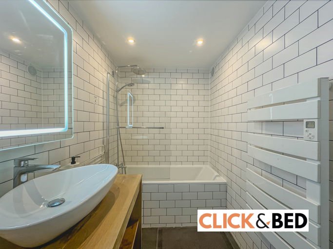 Chambre privée dans appartement en colocation à Clichy