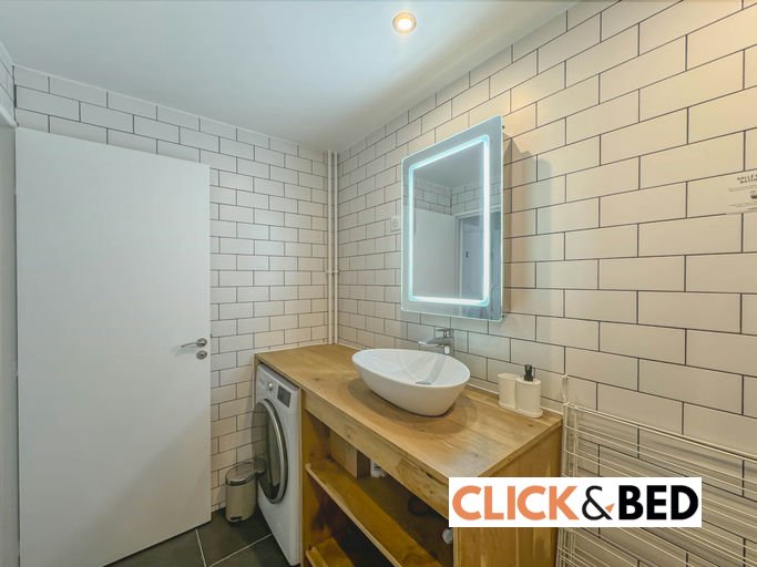 Chambre privée dans appartement en colocation à Clichy