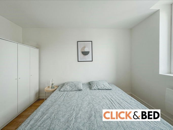 Chambre privée en colocation dans appartement à Suresnes