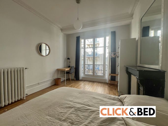 - Chambre privative - 3, rue Charles Nodier - 75018