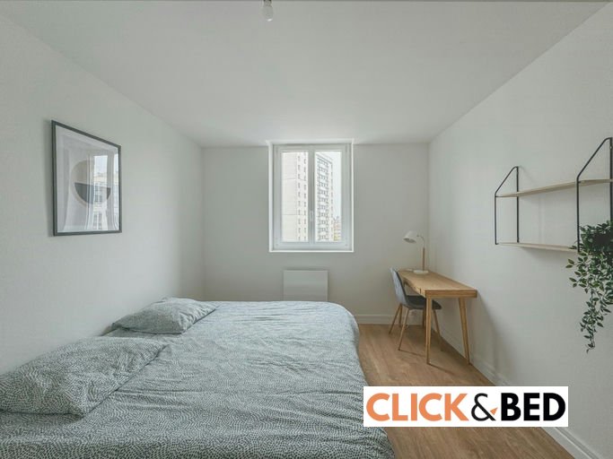Chambre privée en colocation dans appartement à Suresnes