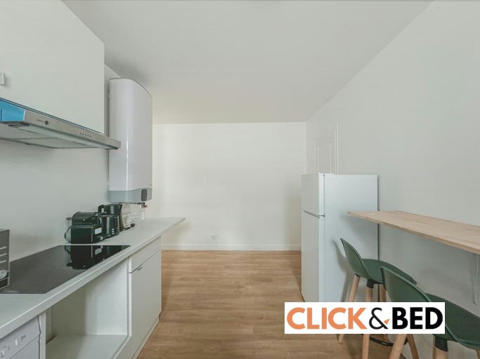 Chambre privée en colocation dans appartement à Suresnes