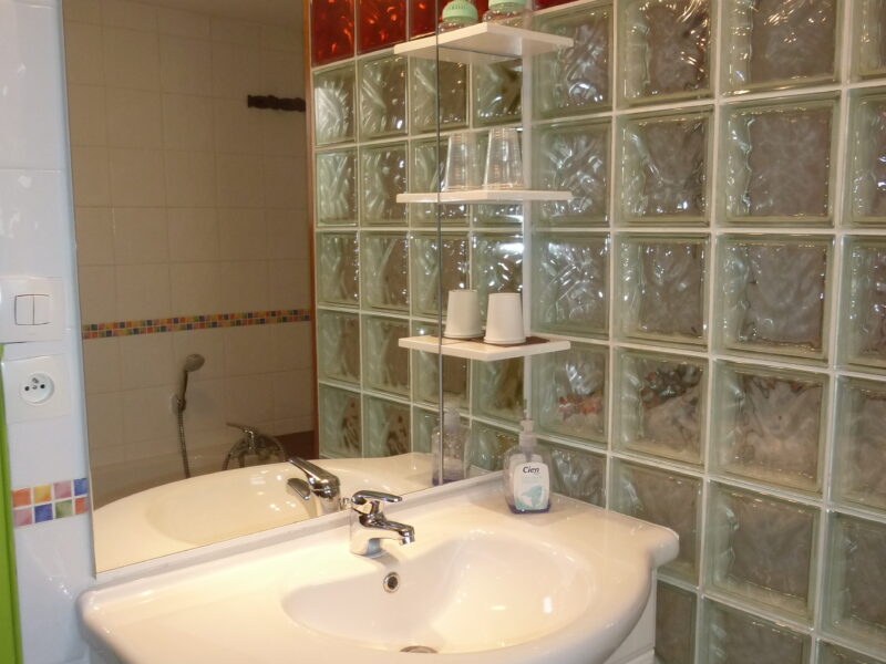 Chambre meublée 25m² entre Nîmes et Montpellier