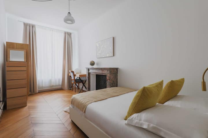 5 pièces meublé Paris 8e