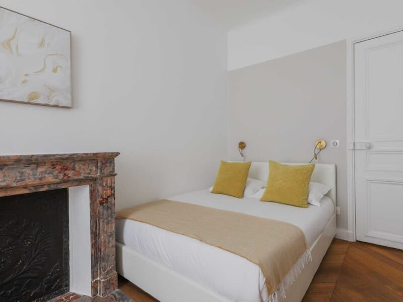 5 pièces meublé Paris 8e