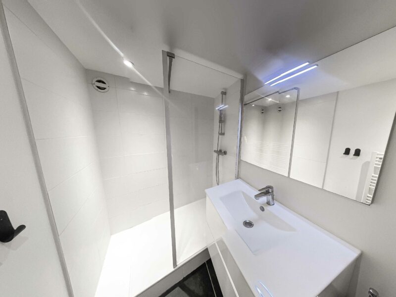 Chambre équipée colocation - Lyon 2ème arrondissement