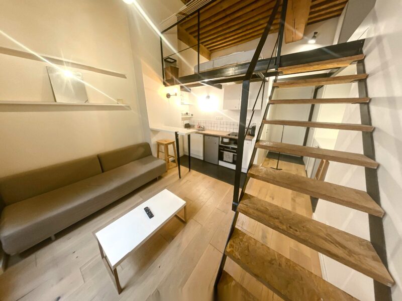 Chambre équipée colocation - Lyon 2ème arrondissement