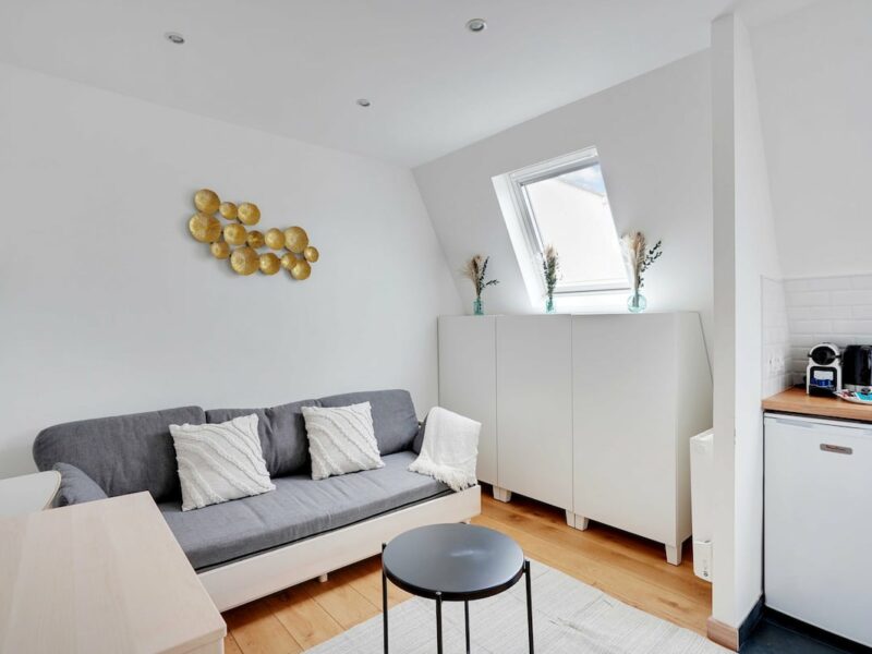 Studio - Paris 16eme arrondissement