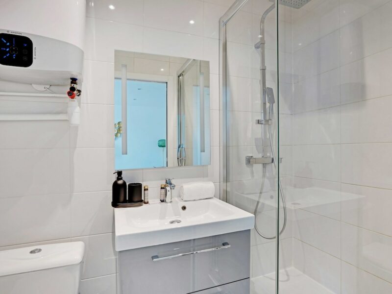 Studio - Paris 16eme arrondissement