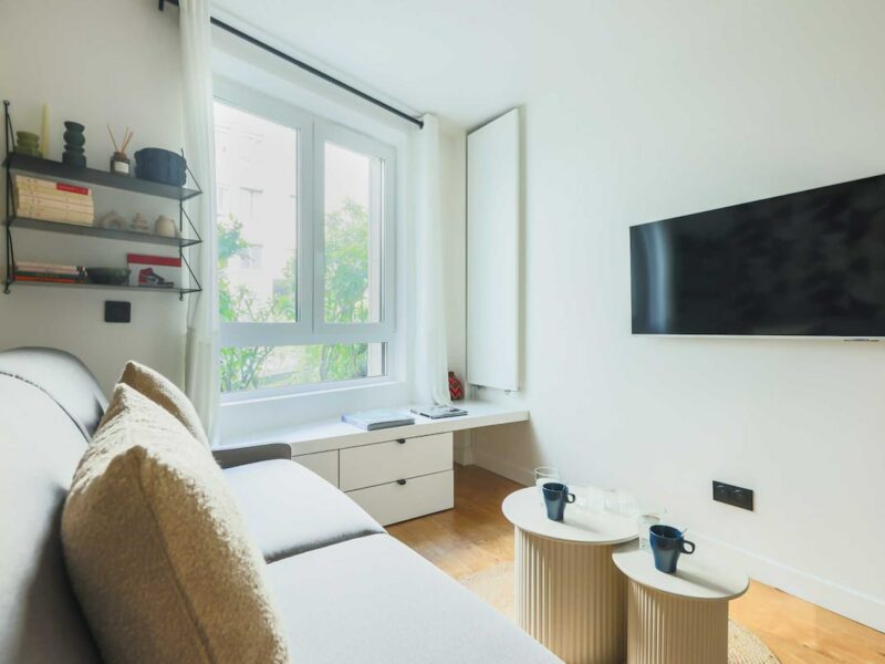 Studio - Paris 16eme arrondissement