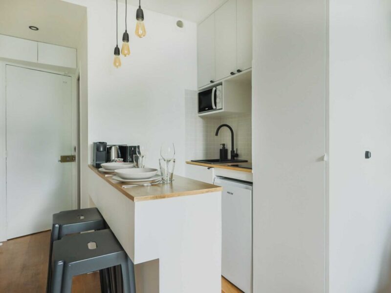 Studio - Paris 16eme arrondissement