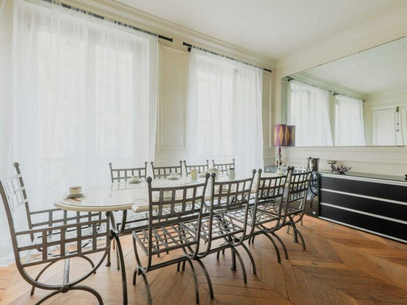 Appartement 4 chambres - Paris 8eme arr.