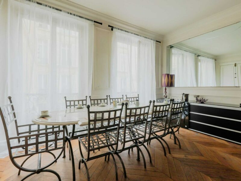 Appartement 4 chambres - Paris 8eme arr.