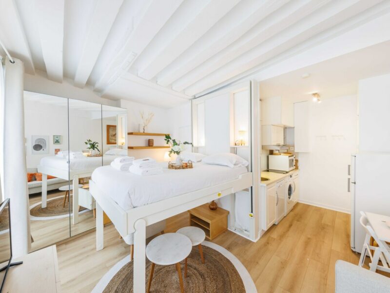 Studio meublé Paris 1er arrondissement