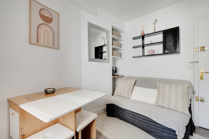 Studio - Paris 16eme arrondissement