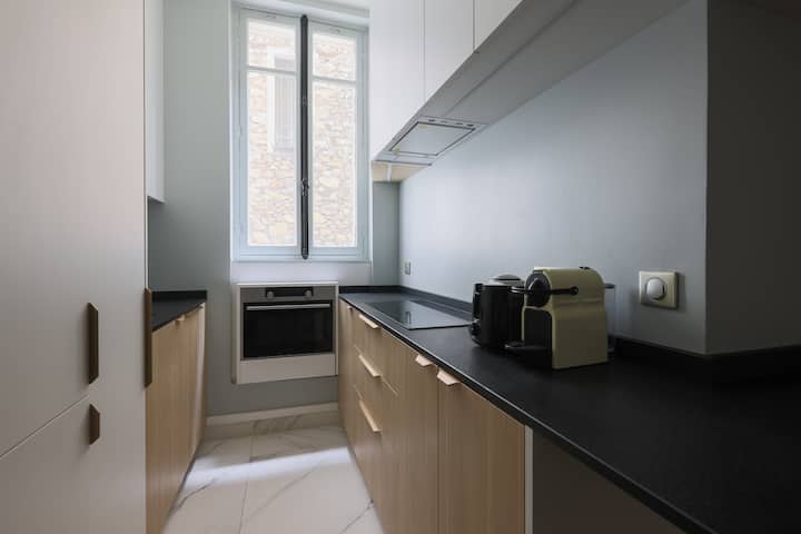 Appartement - 1 chambre - Paris 8eme arrondissement