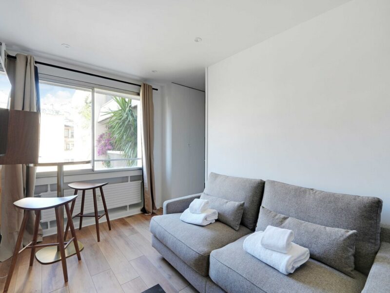 Studio - Paris 10eme arrondissement