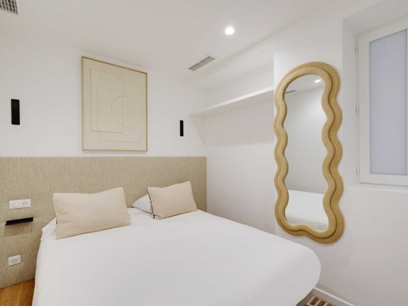 2 pièces Paris 2eme - Les Halles