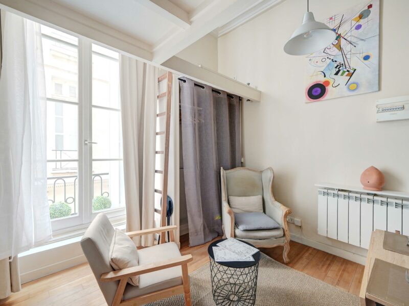 Studio Paris 2eme - Réaumur Sébastopol