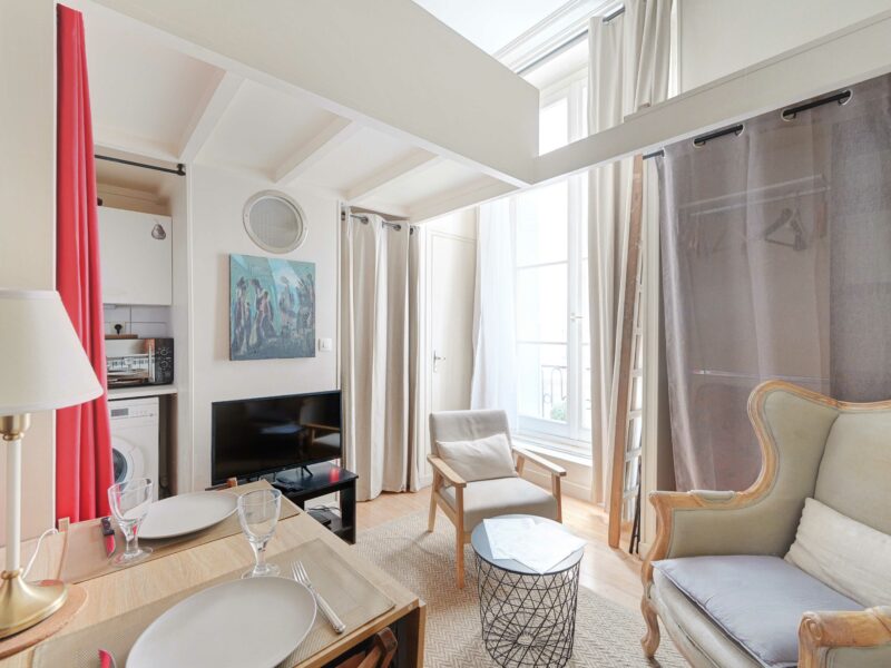 Studio Paris 2eme - Réaumur Sébastopol