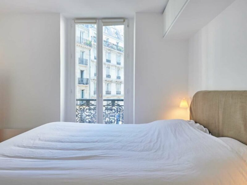 2 pièces Paris 18e (Abbesses)