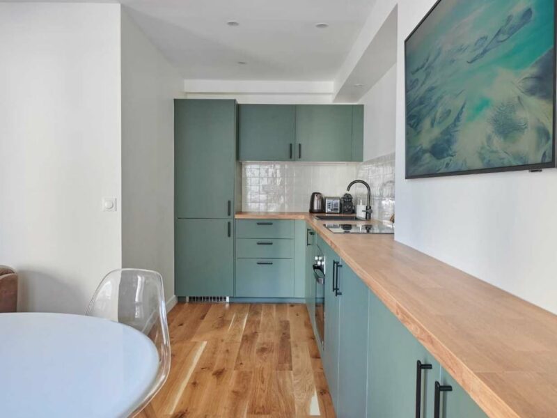 2 pièces Paris 18e (Abbesses)