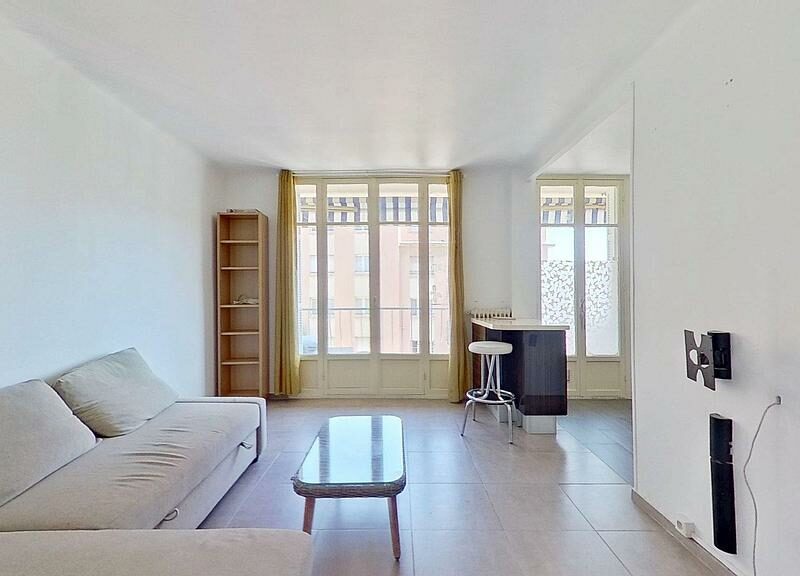 2 pièces Nice Boulevard de la Madeleine