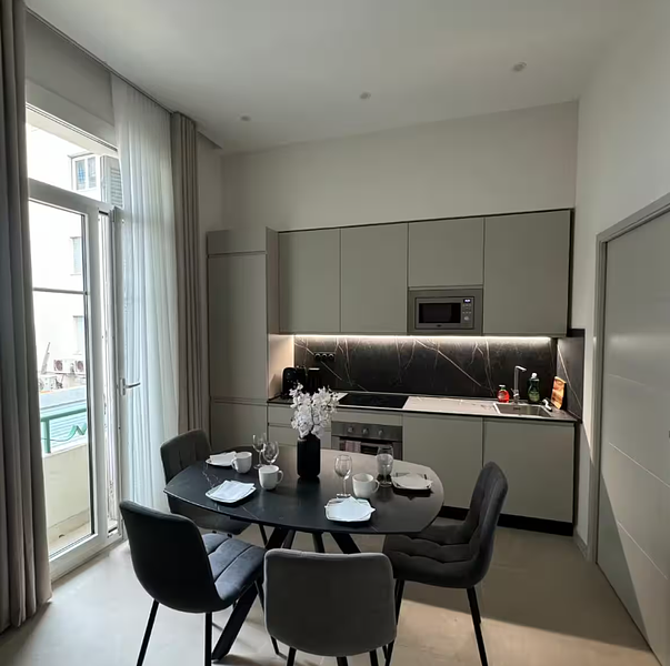 2 pièces Nice - Promenade des Anglais