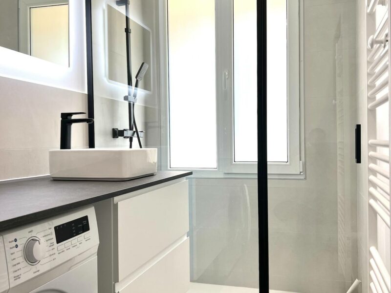 2 pieces - Saint Genis Laval - Hopital Lyon Sud