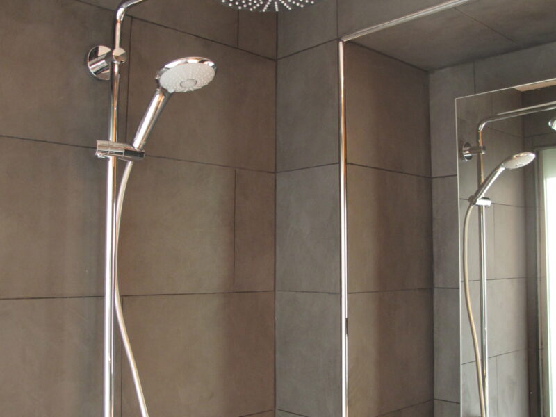 BEAU STUDIO ENSOLEILLÉ PARIS 9ème (GRANDS BOULEVARDS)