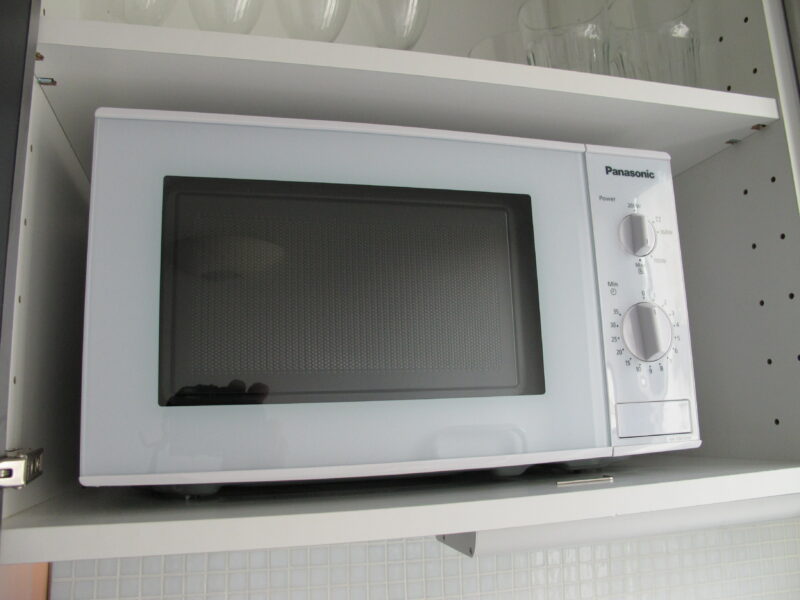 BEAU STUDIO ENSOLEILLÉ PARIS 9ème (GRANDS BOULEVARDS)