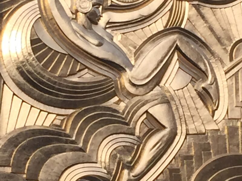 BEAU STUDIO ENSOLEILLÉ PARIS 9ème (GRANDS BOULEVARDS)