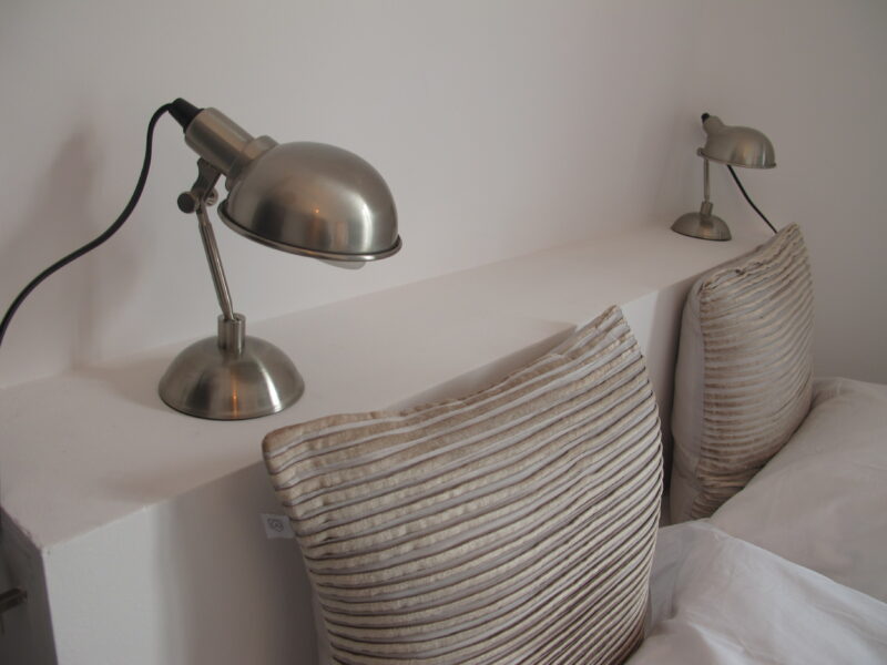 BEAU STUDIO ENSOLEILLÉ PARIS 9ème (GRANDS BOULEVARDS)