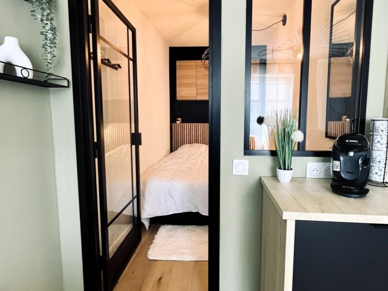 Bel appartement au bord de l'eau & des pistes cyclables