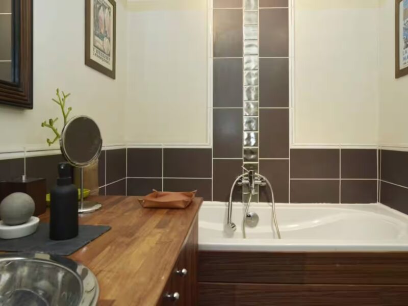 Appartement de charme et de prestige – Rue Saint-Honoré, entre le Louvre et la place Vendôme