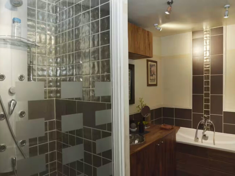 Appartement de charme et de prestige – Rue Saint-Honoré, entre le Louvre et la place Vendôme